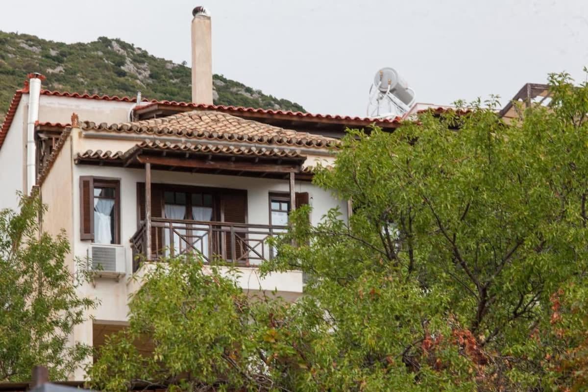 Apollon Stone Villa In Delphi With Breathtaking Views Eksteriør billede
